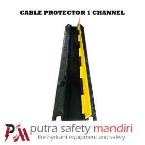 CABLE PROTECTOR RUBBER PVC 1 CHANNEL KARET PELINDUNG KABEL LANTAI SIZE 100 X 22 X 3 CM HITAM KUNING