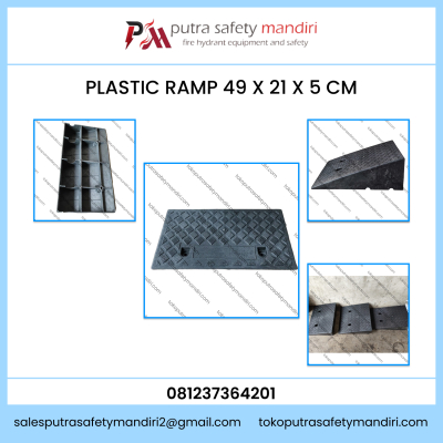 Pvc Rabur RAMP CURB PLASTIK 49X21X5 CM BAHAN PVC PLASTIK